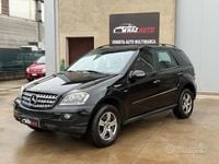 Usata Mercedes ML320 Sport Edition 224 CV (164 kW) 2008 Nero SUV