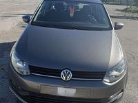 Usata VW Polo Trendline 75 CV (55 kW) 2016 Grigio Berlina