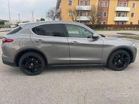 Usata Alfa Romeo Stelvio 280 CV (205 kW) 2017 Grigio SUV
