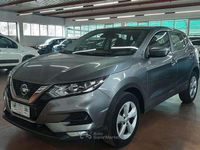 Usata Nissan Qashqai 116 CV (85 kW) 2020 Grigio chiaro metall SUV