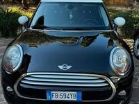 Usata Mini Cooper D 116 CV (85 kW) 2015 Nero Utilitaria