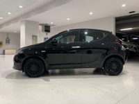 usata Lancia Ypsilon Ecochic 1.0 FireFly 70cv S&S Hybrid SILVER