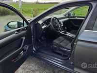 Usata VW Passat Business 120 CV (88 kW) 2016 Grigio Berlina