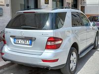 Usata Mercedes ML320 224 CV (164 kW) 2009 Argento SUV