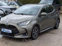 Usata Toyota Yaris Hybrid 92 CV (67 kW) 2020 Grigio Berlina
