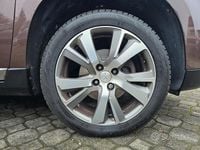 Usata Peugeot 2008 Allure 120 CV (88 kW) 2015 Marrone SUV