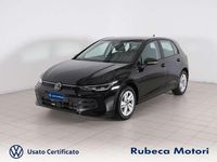 Usata VW Golf VIII Life 116 CV (85 kW) 2025 Nero Utilitaria
