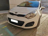 Usata Kia Rio 90 CV (66 kW) 2014 Bianco Berlina