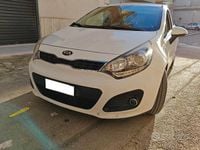Usado Kia Rio EX 90 CV (66 kW) 2014 Blanco Berlina