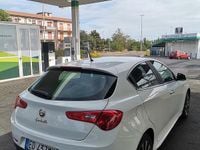 Usata Alfa Romeo Giulietta Exclusive 105 CV (77 kW) 2010 Bianco Berlina