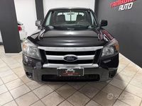 Usata Ford Ranger Limited 143 CV (105 kW) 2011 Nero Pick-up