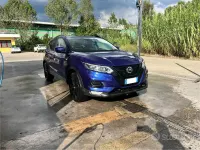 Usata Nissan Qashqai 131 CV (96 kW) 2018 Blu SUV