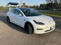 Usata Tesla Model 3 Standard Range Plus 100 kW (136 CV) 2019 Bianco Berlina
