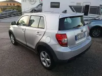 Usata Toyota Urban Cruiser 90 CV (66 kW) 2009 Argento SUV