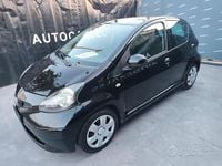 Usata Toyota Aygo 67 CV (49 kW) 2008 Nero Utilitaria