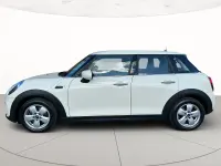 Begagnad Mini ONE 75 HK (55 kW) 2021 Vit Halvkombi