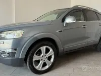 Usata Chevrolet Captiva LTZ 184 CV (135 kW) 2011 Grigio SUV