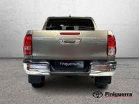 Nuova Toyota HiLux Lounge 150 CV (110 kW) 2026 Bronzo Pick-up