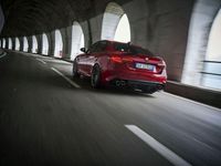 Nuova Alfa Romeo Giulia Quadrifoglio 519 CV (381 kW) 2026 Rosso Berlina
