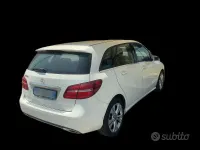 Usata Mercedes B200 Premium 136 CV (100 kW) 2018 Bianco Utilitaria