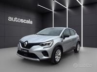 Usata Renault Captur Equilibre 101 CV (74 kW) 2024 Grigio SUV