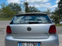 Usata VW Polo Highline 90 CV (66 kW) 2012 Grigio Utilitaria