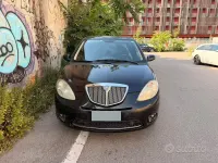 Usata Lancia Ypsilon 77 CV (56 kW) 2009 Nero Utilitaria