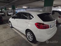 Usata BMW 218 Active Tourer Efficient Dynamics 150 CV (110 kW) 2017 Bianco Monovolume