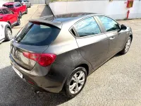 Usata Alfa Romeo Giulietta Progression 140 CV (102 kW) 2012 Grigio Utilitaria