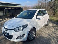 Usata Hyundai i20 Classic 75 CV (55 kW) 2015 Bianco Utilitaria