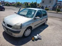 Usata Renault Clio II 75 CV (55 kW) 2002 Grigio Berlina