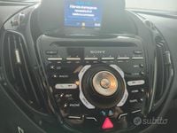 Usata Ford B-MAX Titanium 75 CV (55 kW) 2013 Argento Monovolume