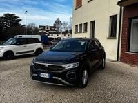 Usata VW T-Roc Life 110 CV (80 kW) 2023 Nero SUV