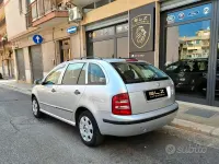 Usata Skoda Fabia 75 CV (55 kW) 2003 Grigio Station wagon