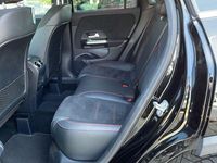 Begagnad Mercedes GLA250 Premium 160 HK (117 kW) 2023 Svart SUV