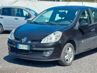 Usata Renault Clio II Dynamique 75 CV (55 kW) 2009 Nero Berlina