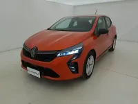 Usata Renault Clio Evolution 101 CV (74 kW) 2025 Arancionearancione Utilitaria