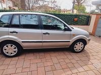 Usata Ford Fusion Collection 68 CV (50 kW) 2004 Grigio Utilitaria