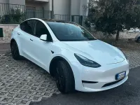 Usata Tesla Model Y RWD 125 kW (170 CV) 2023 Bianco SUV