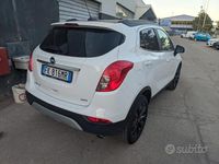 Usata Opel Mokka 140 CV (102 kW) 2017 Bianco SUV