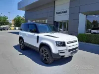 Usata Land Rover Defender SE 199 CV (146 kW) 2023 Bianco SUV