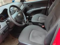 Usata Hyundai i10 2012 Rosso Utilitaria
