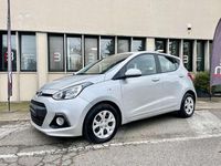 Usata Hyundai i10 67 CV (49 kW) 2015 Argento Utilitaria