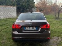 Usata VW Jetta 53 CV (38 kW) 2012 Marrone Berlina