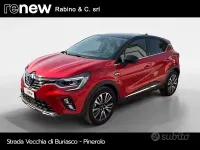 Usata Renault Captur Initiale Paris 131 CV (96 kW) 2020 Rosso SUV