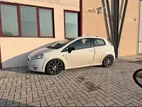 Usata Fiat Grande Punto 131 CV (96 kW) 2008 Bianco Utilitaria