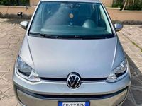 Usata VW up! 65 CV (47 kW) 2023 Argento Utilitaria
