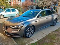 Usata Renault Talisman Initiale Paris 160 CV (117 kW) 2019 Grigio Station wagon