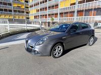 Usata Alfa Romeo Giulietta 120 CV (88 kW) 2018 Grigio Berlina