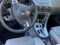 Usata Alfa Romeo 166 Distinctive 185 CV (136 kW) 2005 Blu Berlina